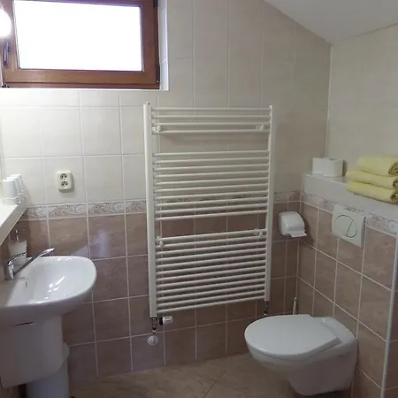 Pansiyon Privat Jasmin Mengusovce